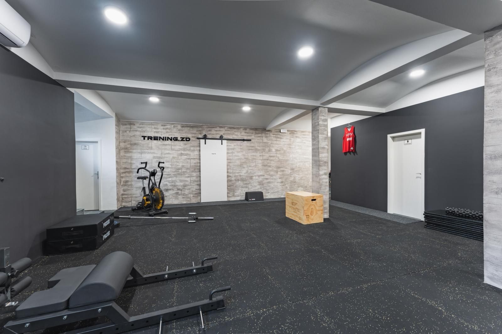 Sprint start na stazi